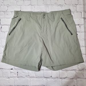 Merrell Select Wick Khaki Shorts - Size 12 - Zip Pockets - EUC